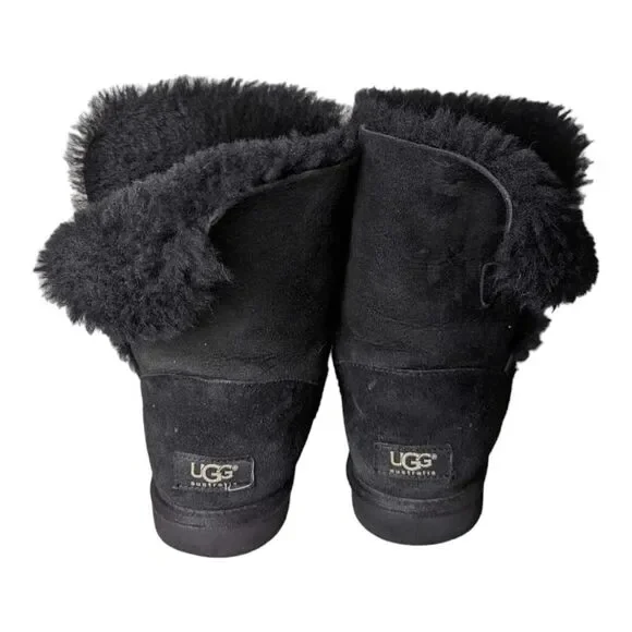 UGG Bailey Button 'Black' Winter Boot Size 9